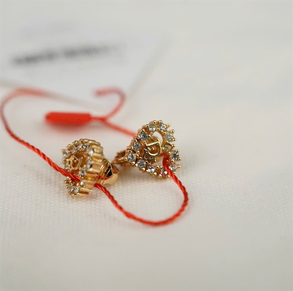 Bông tai Dior trái tim KG+