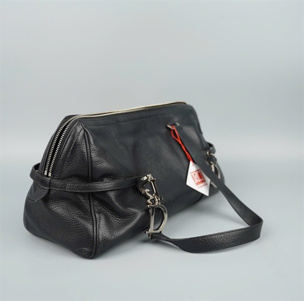 Túi Dior màu đen có lót form (107BM1004) sz35 KG+