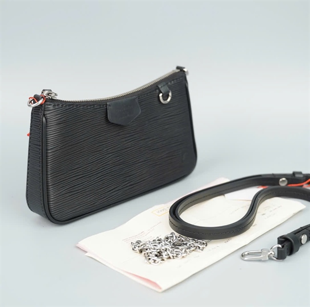 Túi LV kẹp nách vân đen sz20 (BQ) KG+