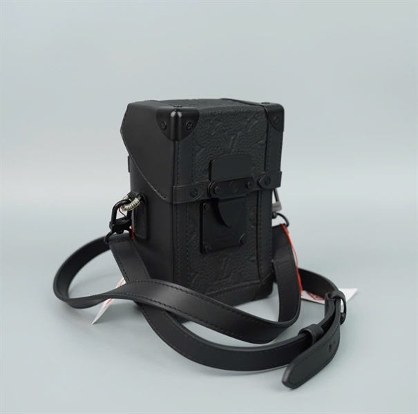 Túi LV camera hoa đen sz11 (HC) +