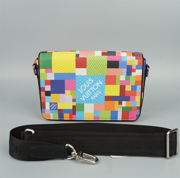 Túi LV đeo chéo đa sắc sz23 (Manly) KG+