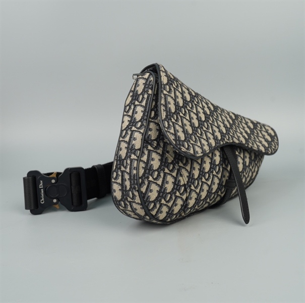 Túi Dior Saddle xám (02-BO-0119) sz26 (Manly) KG+