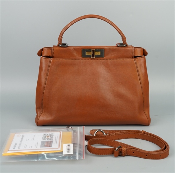 Túi Fendi màu nâu (8BN226-FZN-128.2516) có lót form sz34 KG+