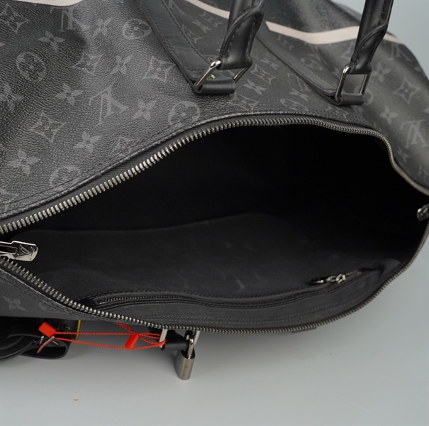 Túi LV du lịch hoa đen kèm ổ+ chìa sz46 (Manly) KG+