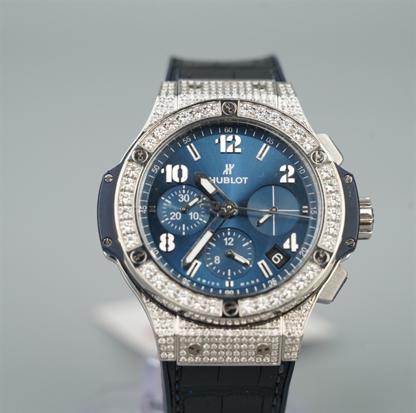 Đồng hồ Hublot đính đá viền bạc quai xanh đen (1401212) (HC) KG+ zin