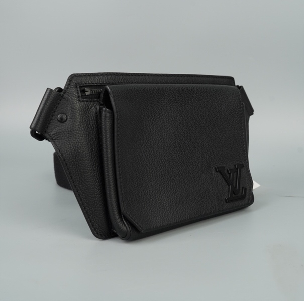 Túi LV Bumbag màu đen sz24 KG+