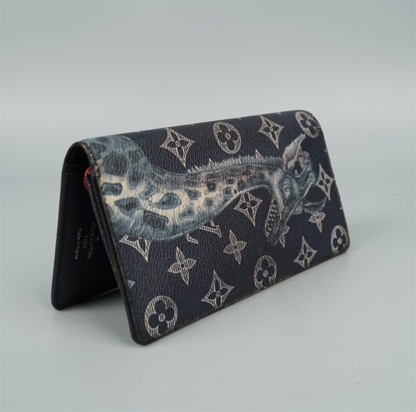 Ví LV dài hoa xanh in hình hươu KG+