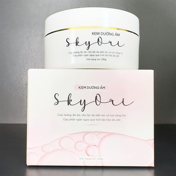 Kem dưỡng ẩm SKYORI