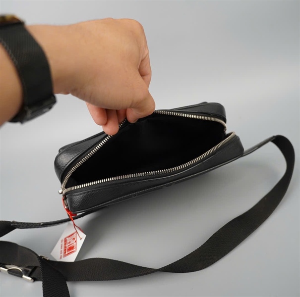 Túi LV bumbag hoa đen (FO4179) sz20 KG+