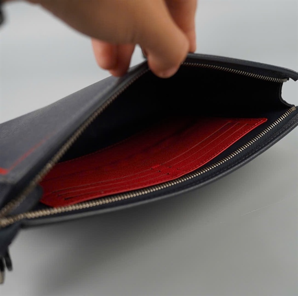 Túi LV Clutch xanh đen viền đỏ sz27 KG+