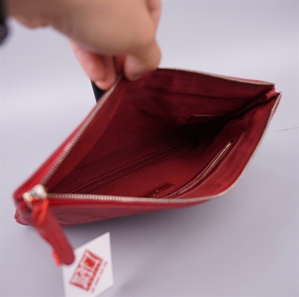 Túi Chanel clutch màu đỏ 27883199 sz27 KG+