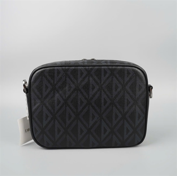 Túi Dior màu đen sz20 KG+