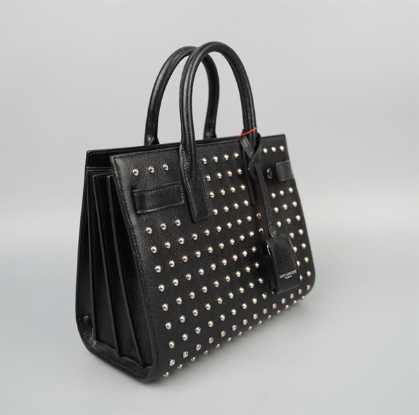 Túi YSL màu đen đính đinh kèm ổ +chìa (GNB347545•0115) sz22 KG+