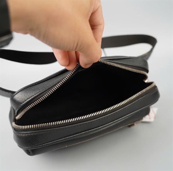 Túi LV bumbag vân đen sz20 KG+