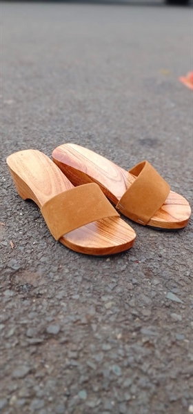 997 Guốc 3 phân size S