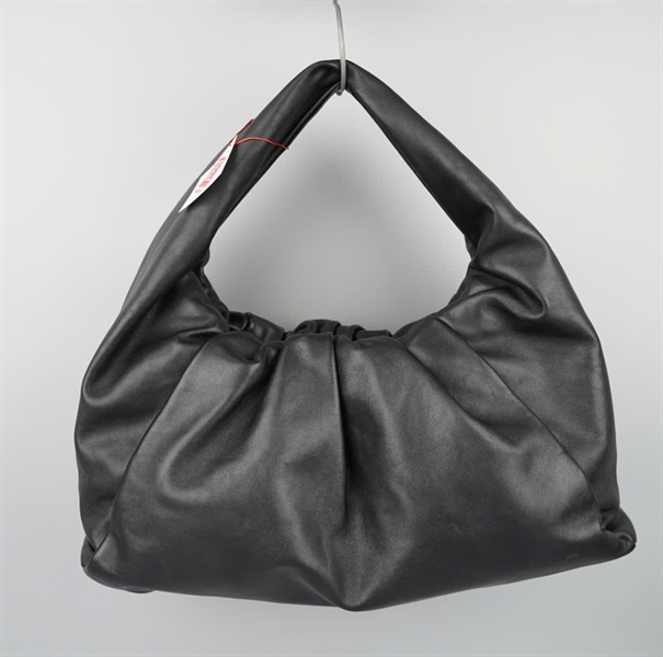 Túi Bottega handle màu đen sz35 KG+