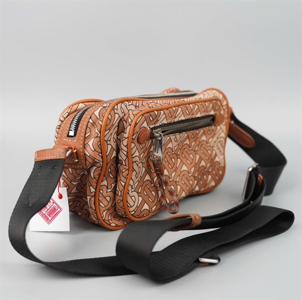 Túi BBR đeo chéo nâu sz22 KG+