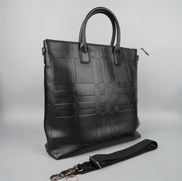 Túi BBR tote màu đen sz38 KG+