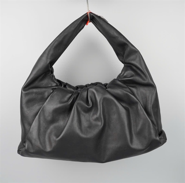 Túi Bottega handle màu đen sz35 KG+