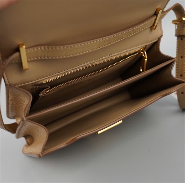 Túi BBR màu nude sz21 KG+