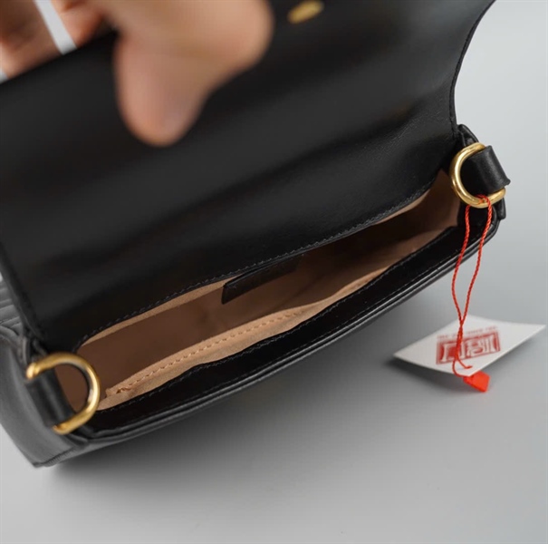 Túi GG marmont handle màu đen (547260493075) sz20 KG+