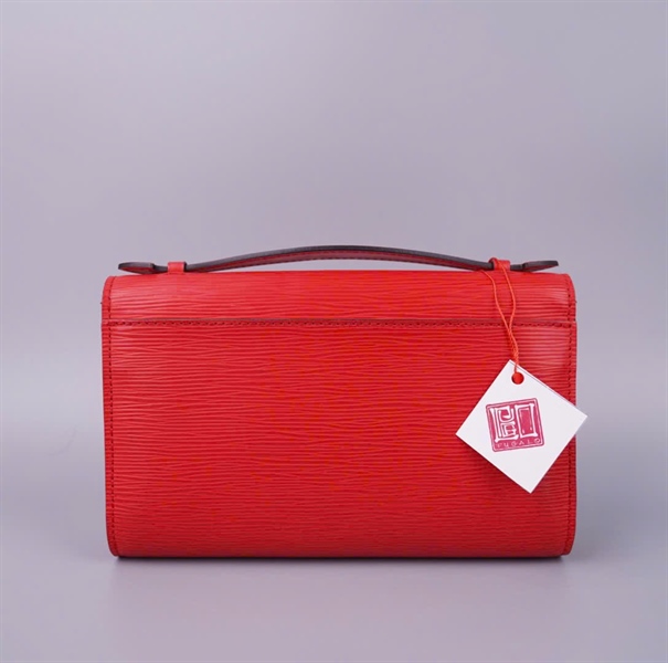 Túi LV handle vân đỏ logo nổi sz23 KG+