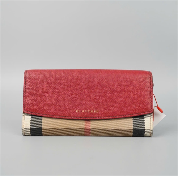 Ví BBR màu đỏ kẻ sọc KG+