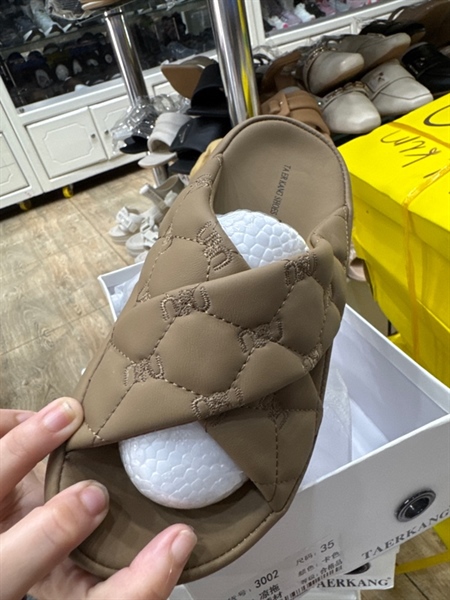 Dép Đúc QC Chéo 3002