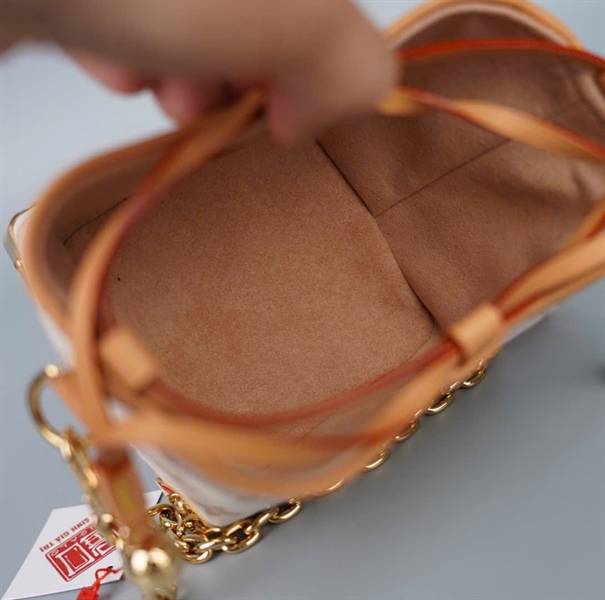 Túi LV Bucket nude hoa nâu 2 strap sz11 (BMC) KG+
