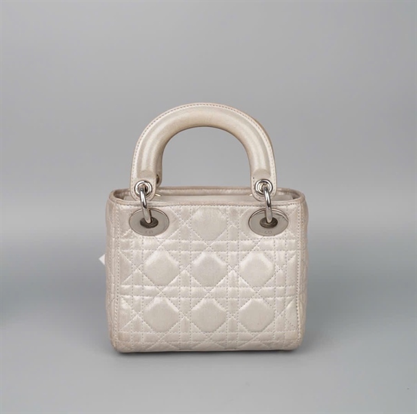 Túi Dior lady màu xám (17-BO-0135) sz mini KG+