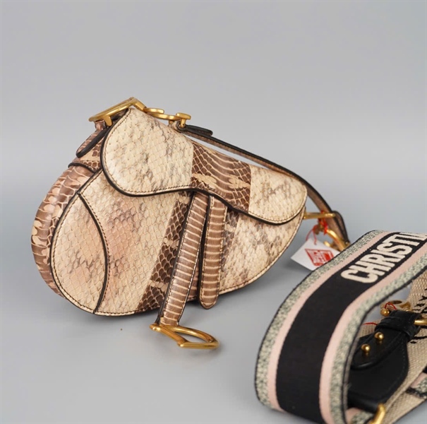 Túi Dior Saddle nude da trăn (02-MA-0139) sz17 (BMC) KG+
