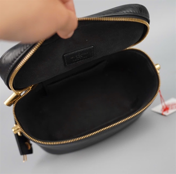 Túi LV Vanity hoa đen (PL4210) sz18 (BMC) KG+