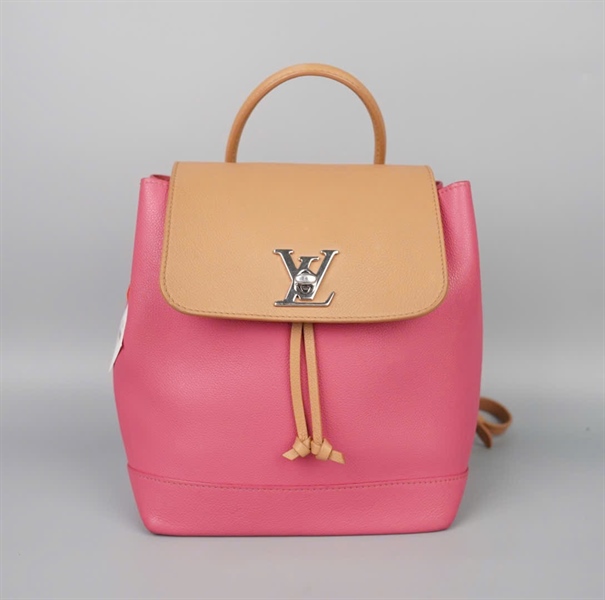 Balo LV hồng nắp nâu (BMC) KG+