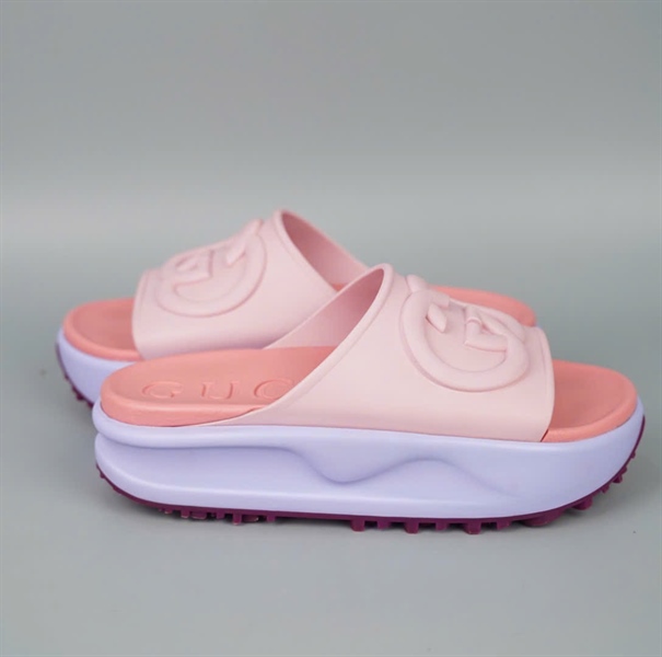 Dép GG hồng phối xanh sz38 KG+