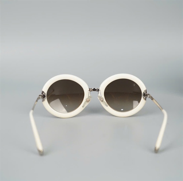 Kính LV trắng (Z0534U) KG+