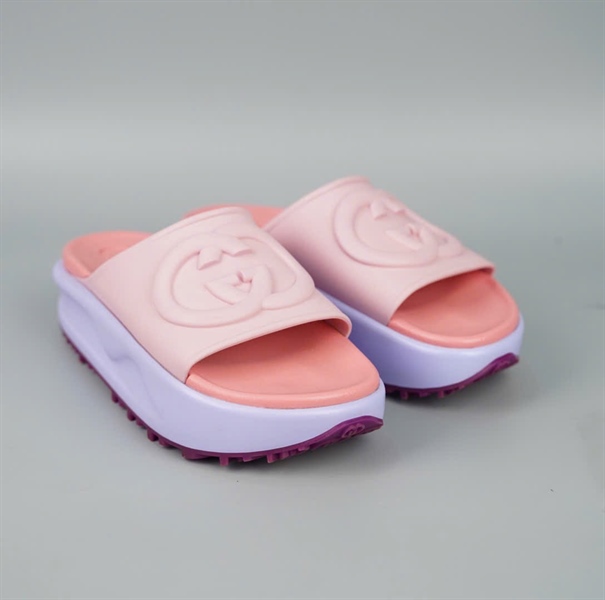 Dép GG hồng phối xanh sz38 KG+