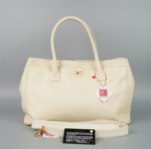 Túi Chanel trắng (9931931) sz37 KG+