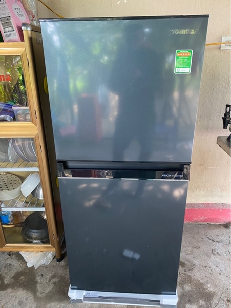 Tủ lạnh toshiba 180l