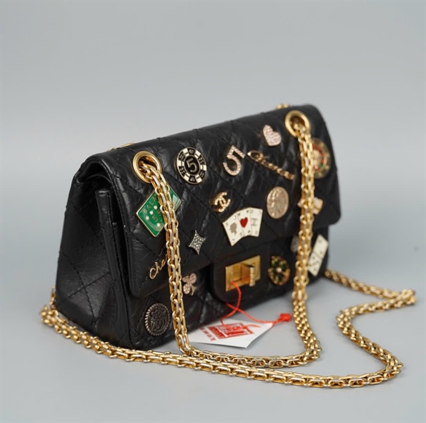 Túi Chanel charm lá bài đen (22144736) sz19 KG+
