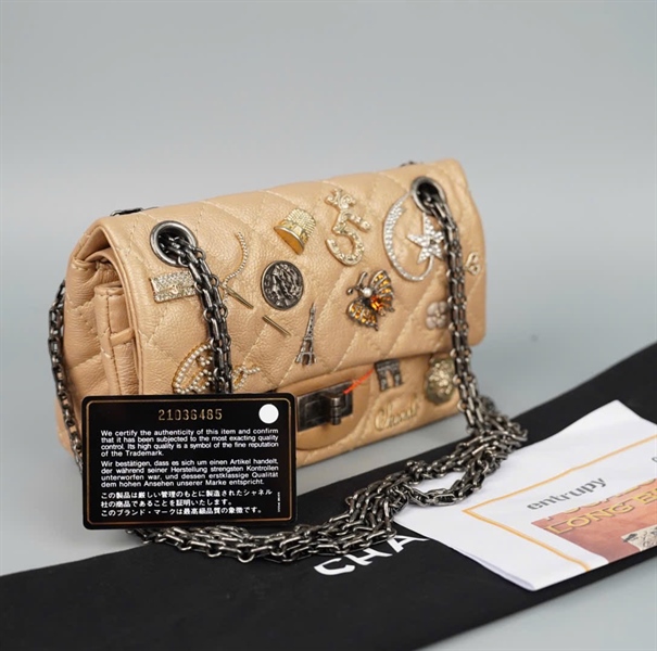 Túi Chanel charm màu nude (21036485) sz19 KG+