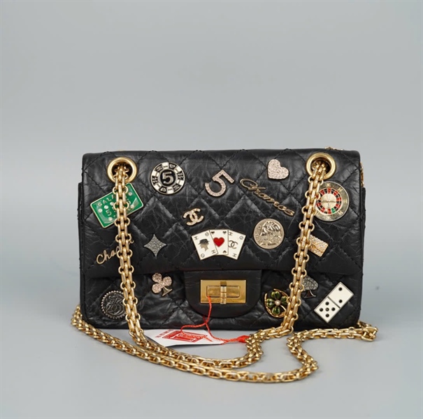 Túi Chanel charm lá bài đen (22144736) sz19 KG+