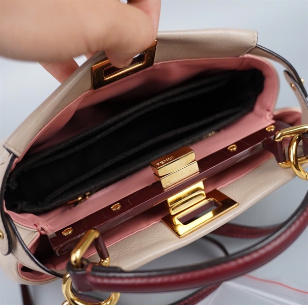 Túi Fendi xám có lót form sz23 (BQ) KG+