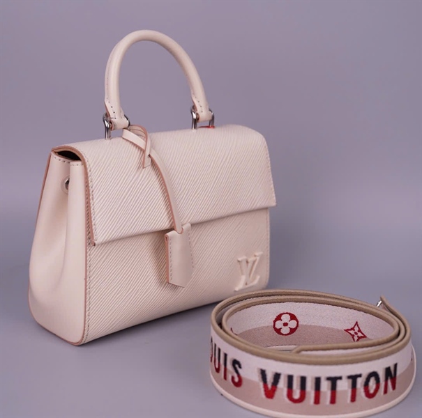 Túi LV Cluny trắng sz20 (BQ) KG+