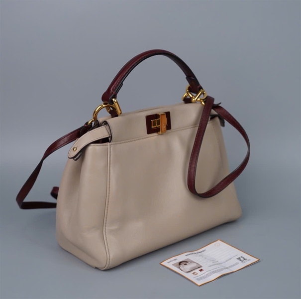 Túi Fendi xám có lót form sz23 (BQ) KG+