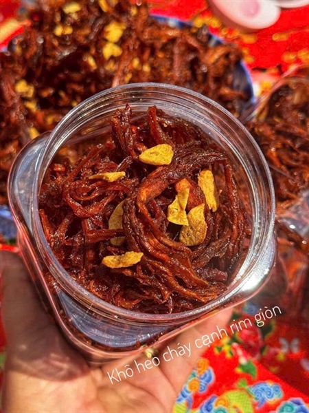 KHÔ HEO CHÁY CẠNH RIM GIÒN