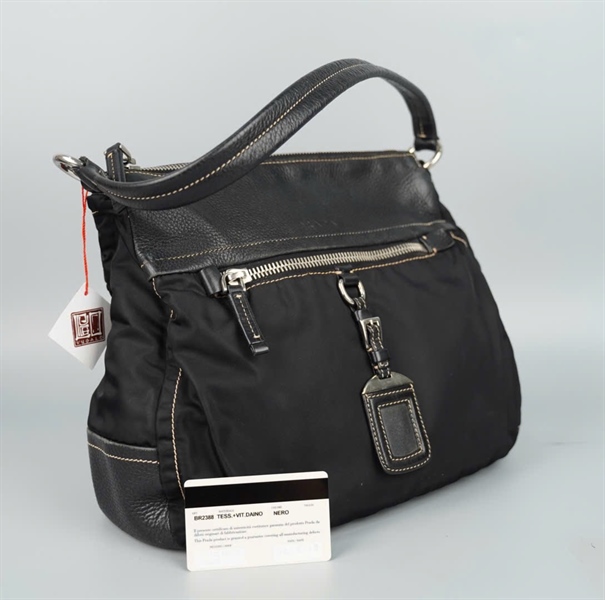 Túi Prada handle đen (A-T) sz34 KG+