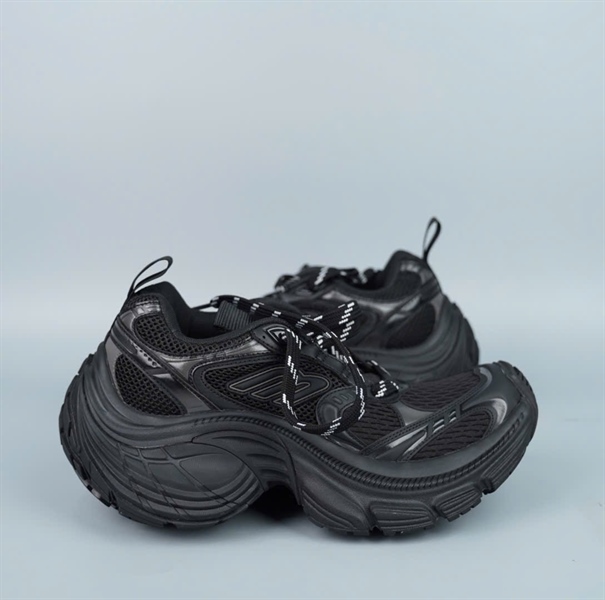 Giày Balenciaga màu đen (A-T) sz7 +