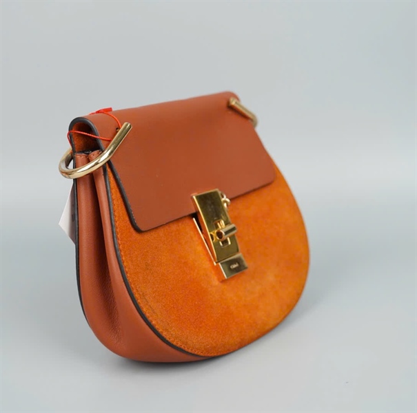 Túi Chloe màu nâu sz18 (A-T) KG+