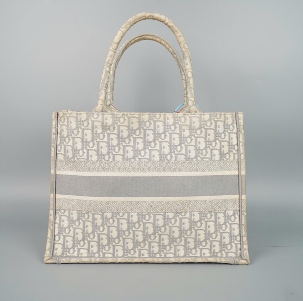 Túi Dior tote xám trắng (A-T) sz36 KG+