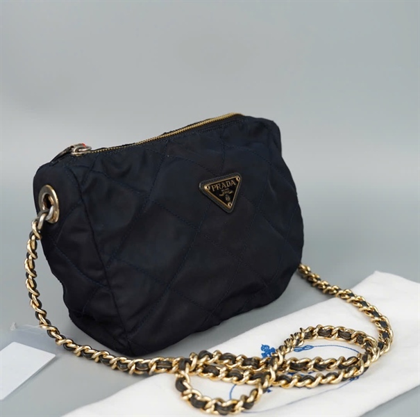 Túi Prada xanh đen sz22 (A-T) KG+